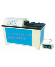 Hydraulic bending machine